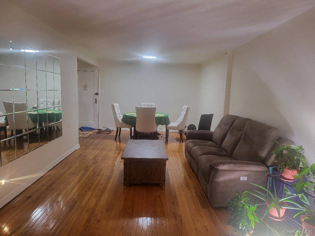 87-56 Francis Lewis BLVD #A47, Queens Village, NY 11427