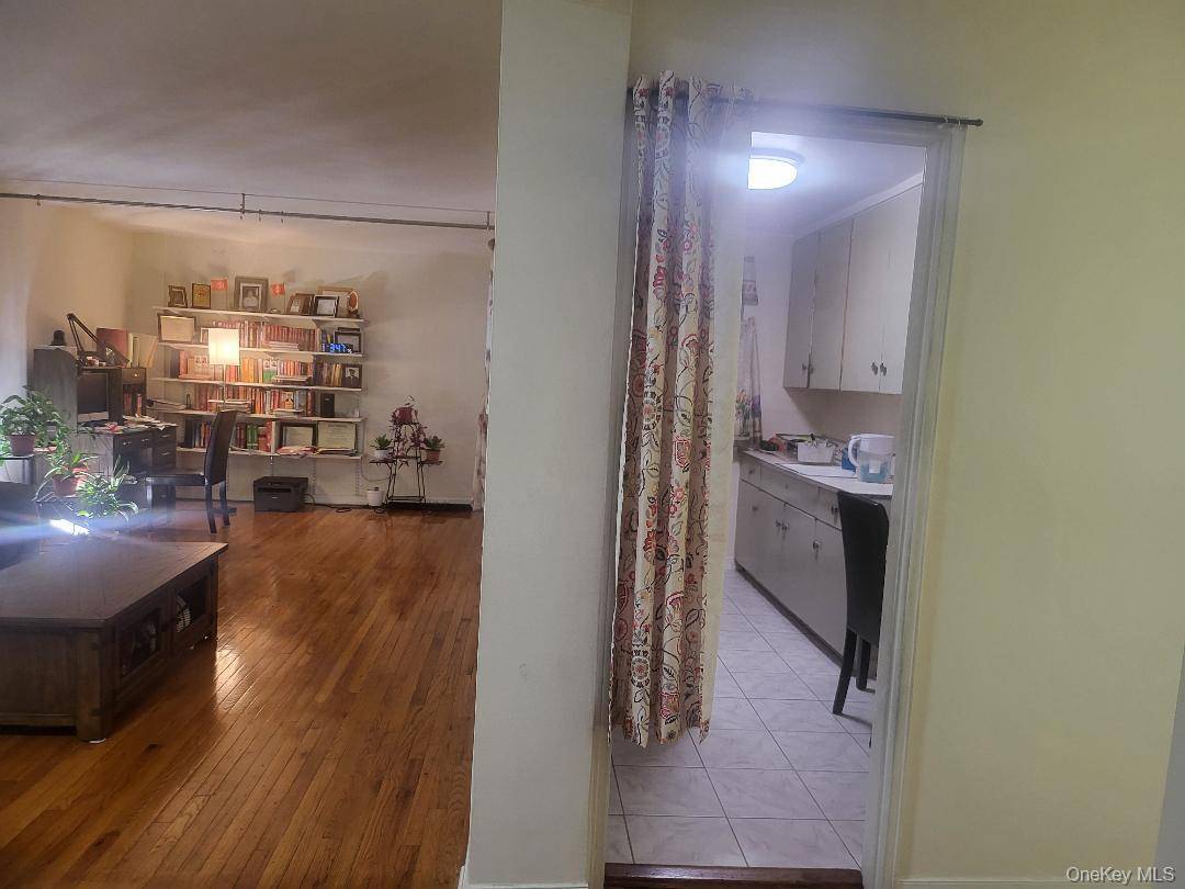 87-56 Francis Lewis BLVD #A47, Queens Village, NY 11427