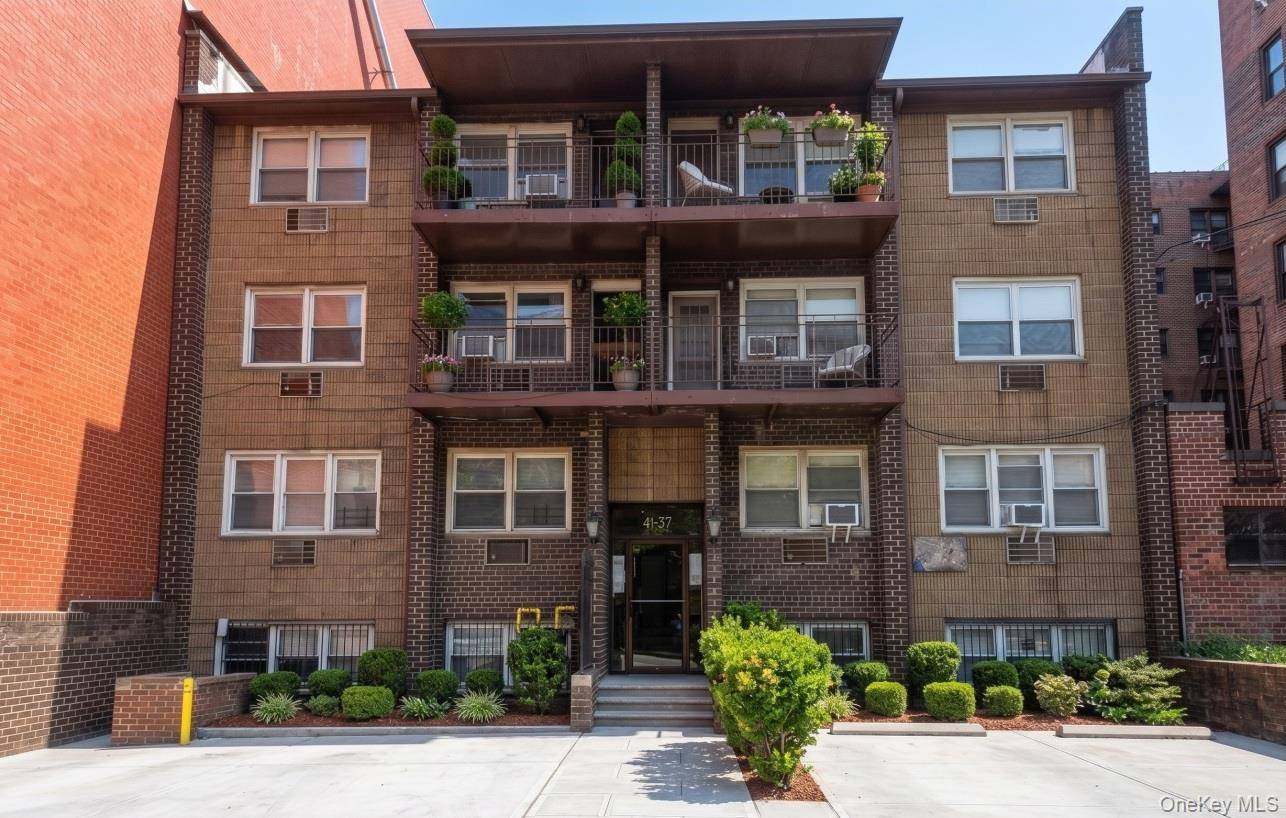 41-37 Parsons BLVD, Flushing, NY 11355