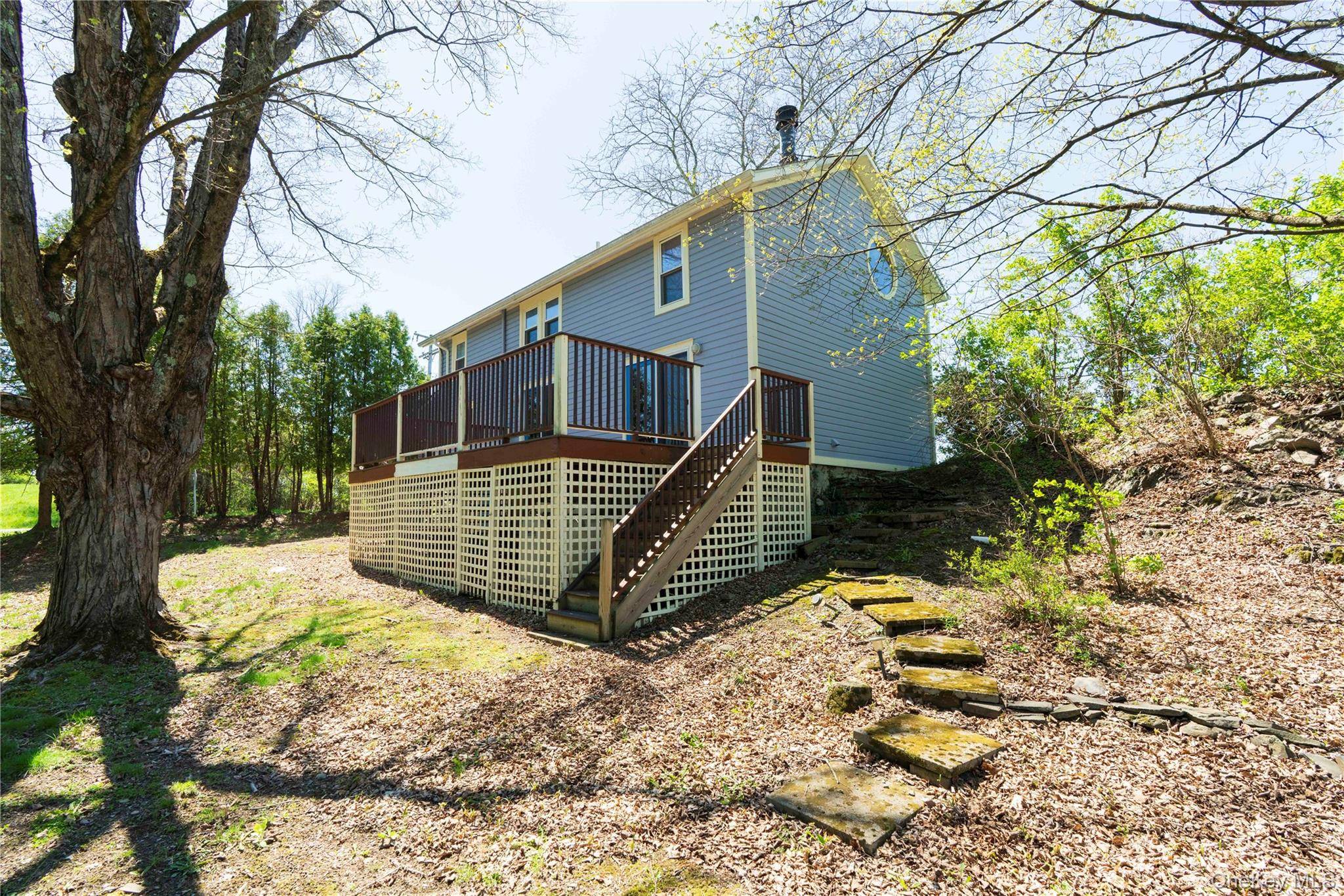 606 Church AVE, Germantown, NY 12526