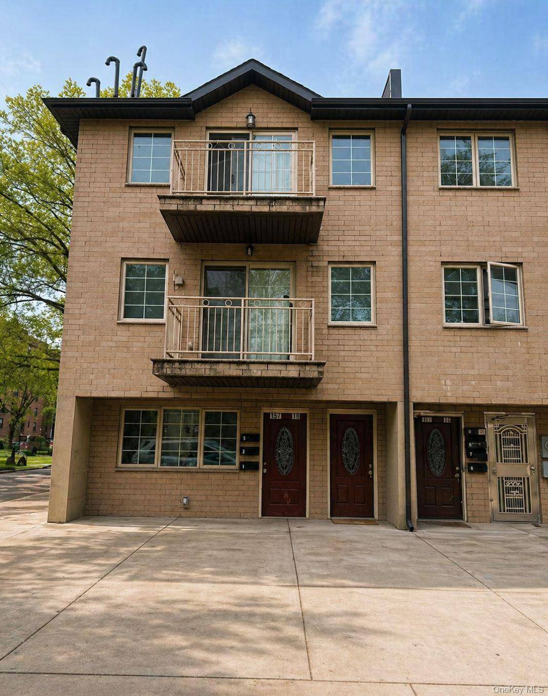 157-18 65th AVE, Fresh Meadows, NY 11367