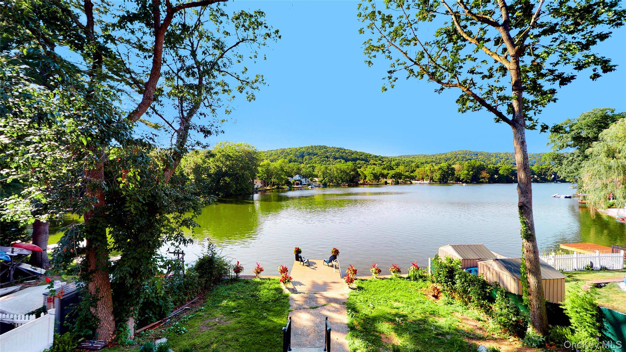 37 Lakeshore DR, Call Listing Agent, NJ 07436