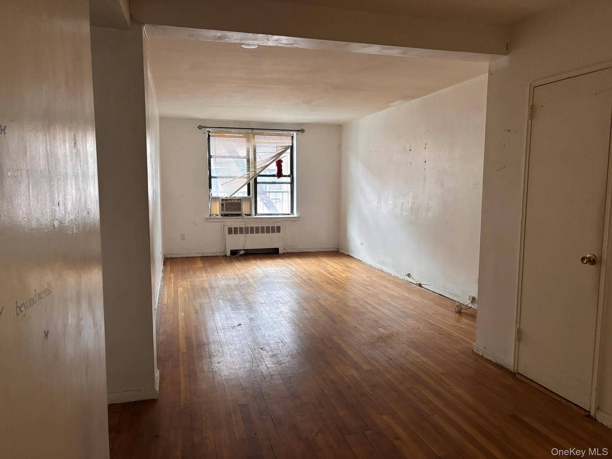 730 E 232nd ST #3G, Bronx, NY 10466
