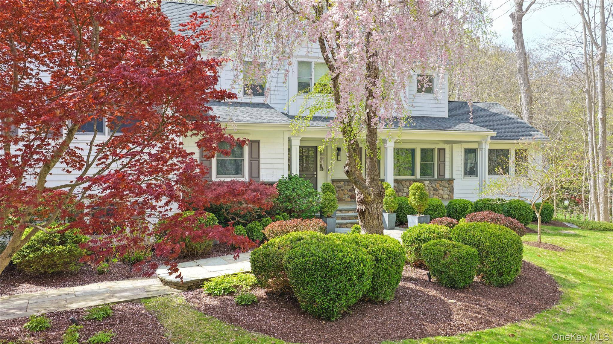 11 Thornewood RD, Armonk, NY 10504