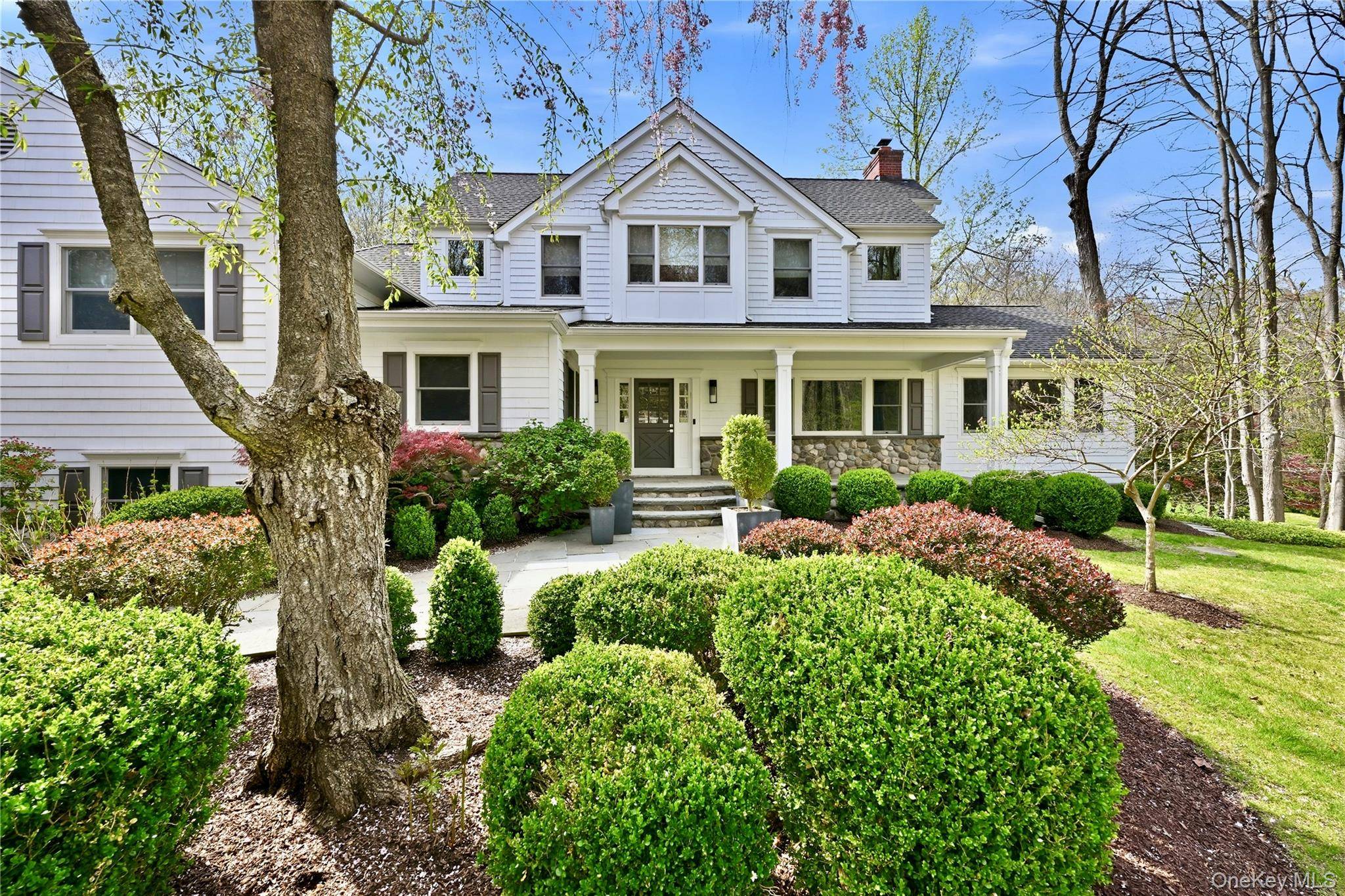 11 Thornewood RD, Armonk, NY 10504