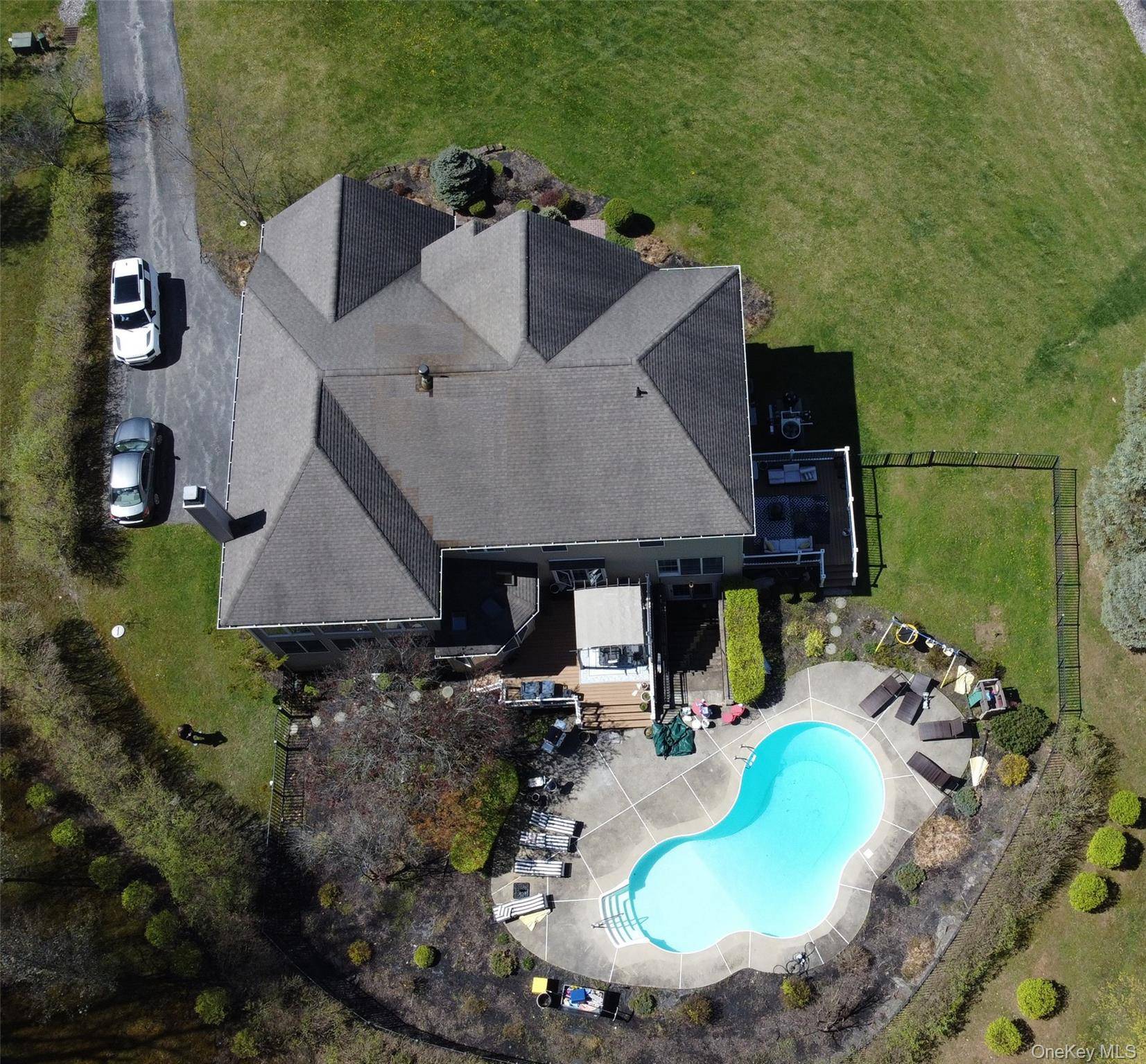 194 Devon Farms RD, Stormville, NY 12582