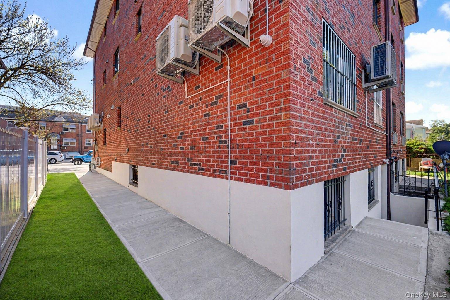 43-44 161st ST, Flushing, NY 11358