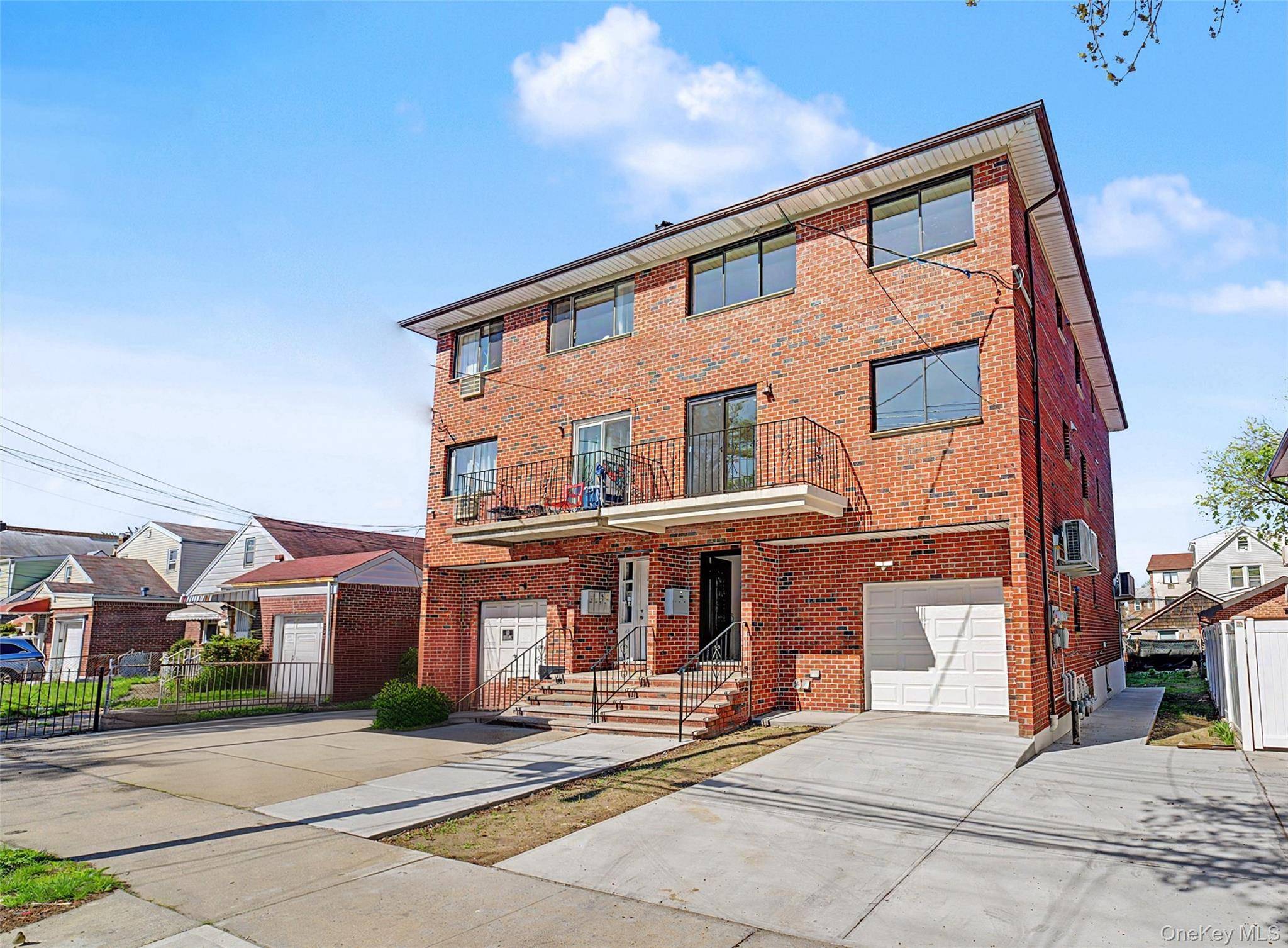 43-44 161st ST, Flushing, NY 11358
