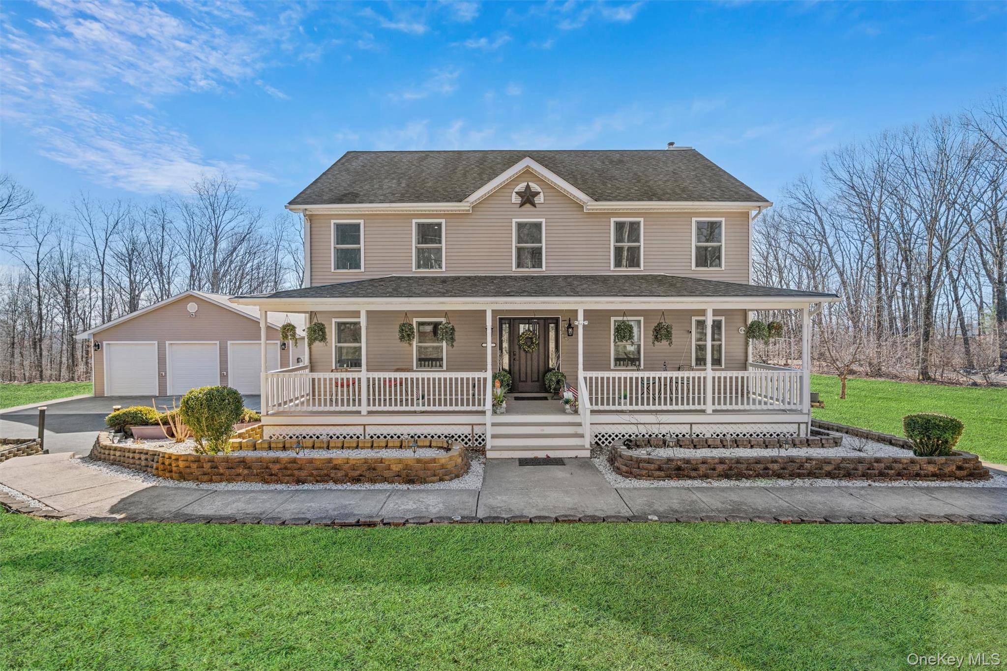 267 Shawanga Lodge RD, Bloomingburg, NY 12721