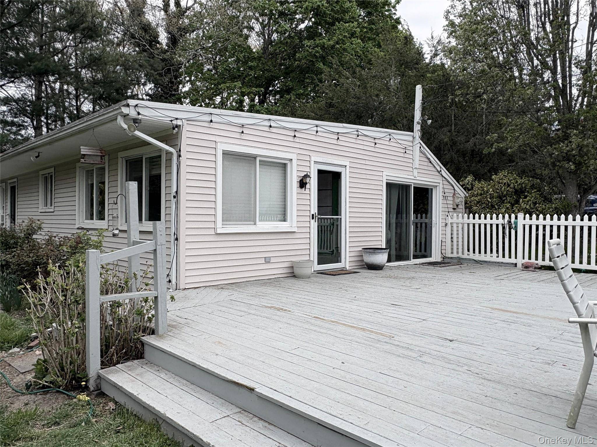 531 Montauk HWY, Westhampton Beach, NY 11978