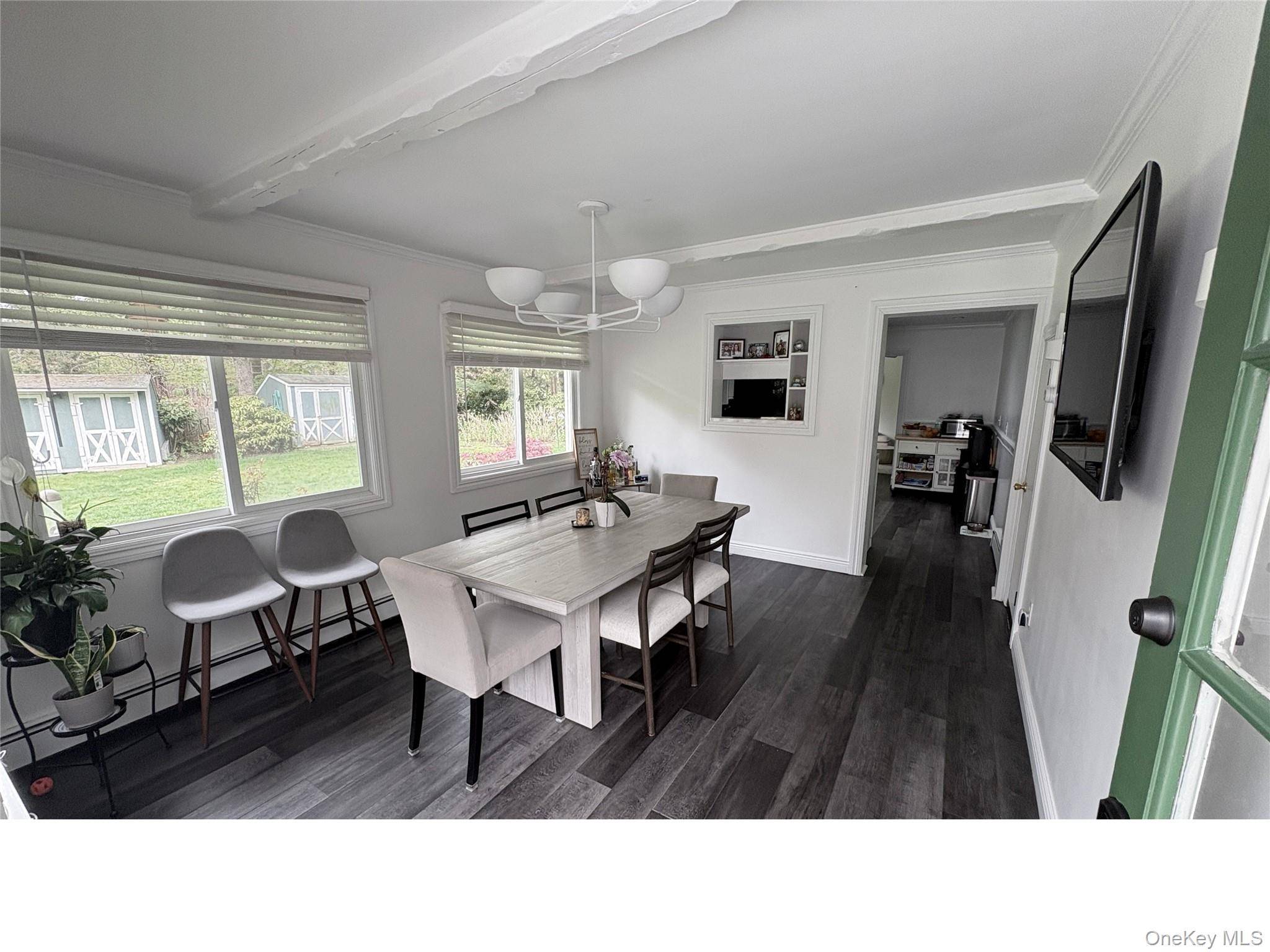 531 Montauk HWY, Westhampton Beach, NY 11978