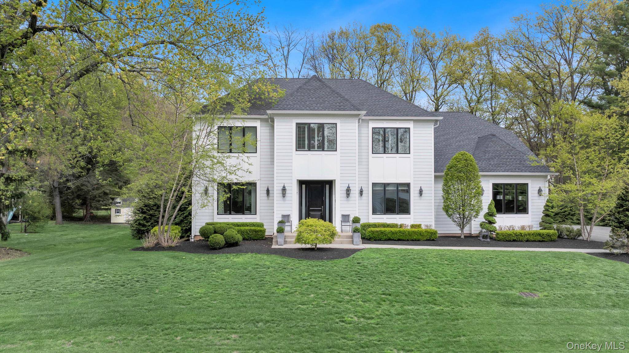 12 Dalewood DR, Suffern, NY 10901