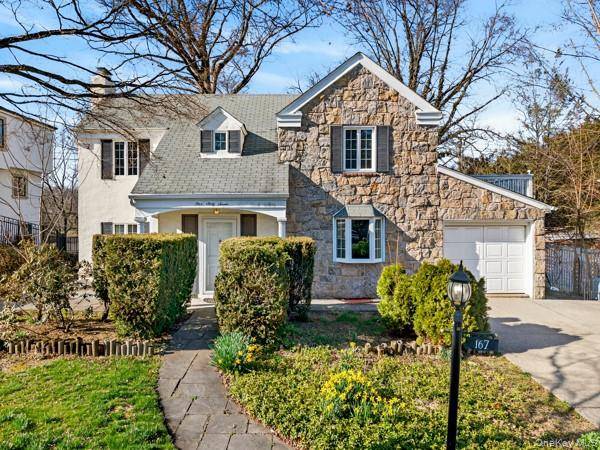 167 Old Mill RD, Manhasset, NY 11030