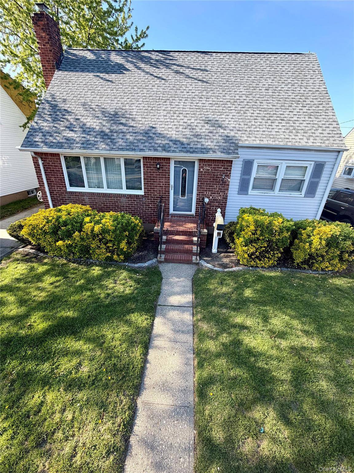 847 Jerusalem AVE, Merrick, NY 11566