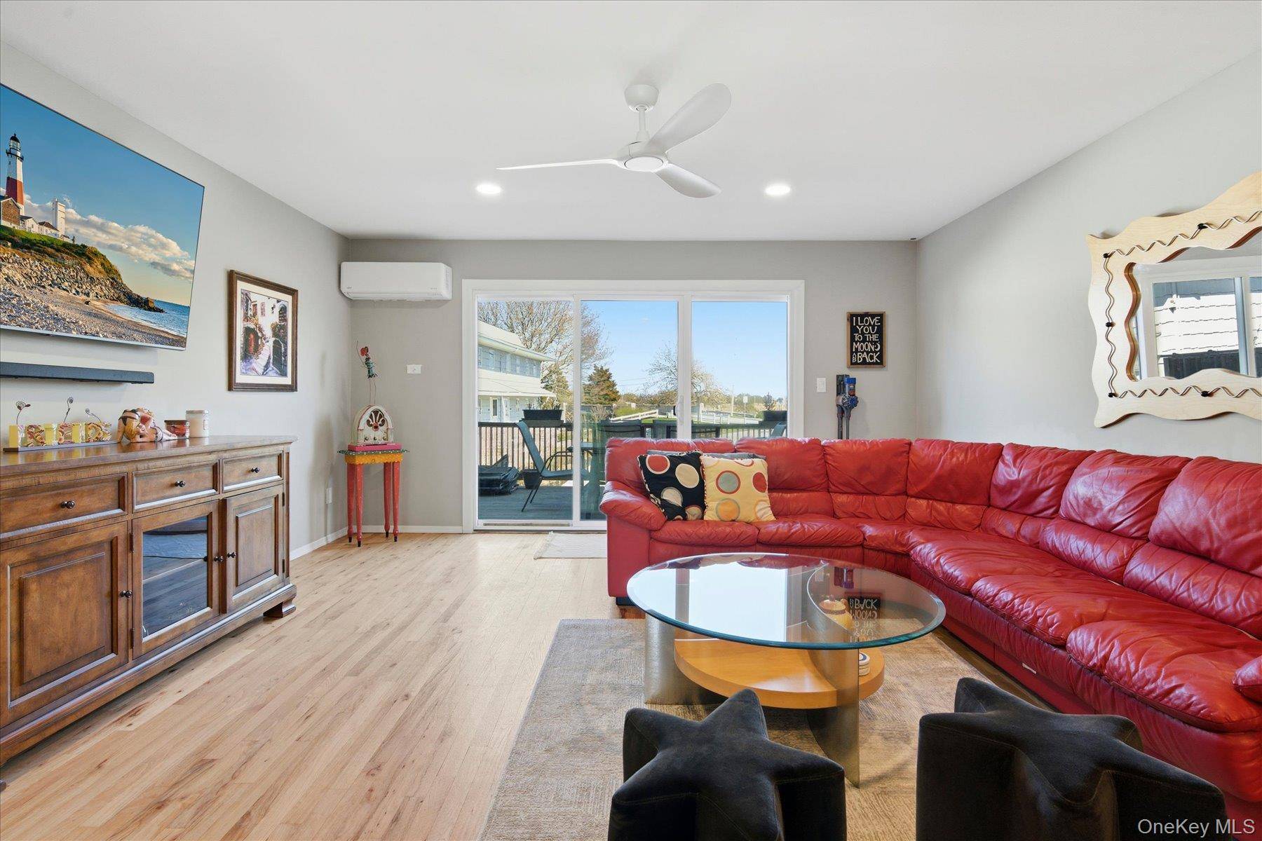 3039 Mitchell RD, Westhampton Beach, NY 11978