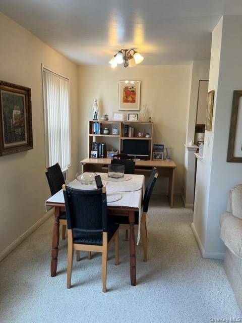 4727 Little Neck Pkwy #4G, Little Neck, NY 11362
