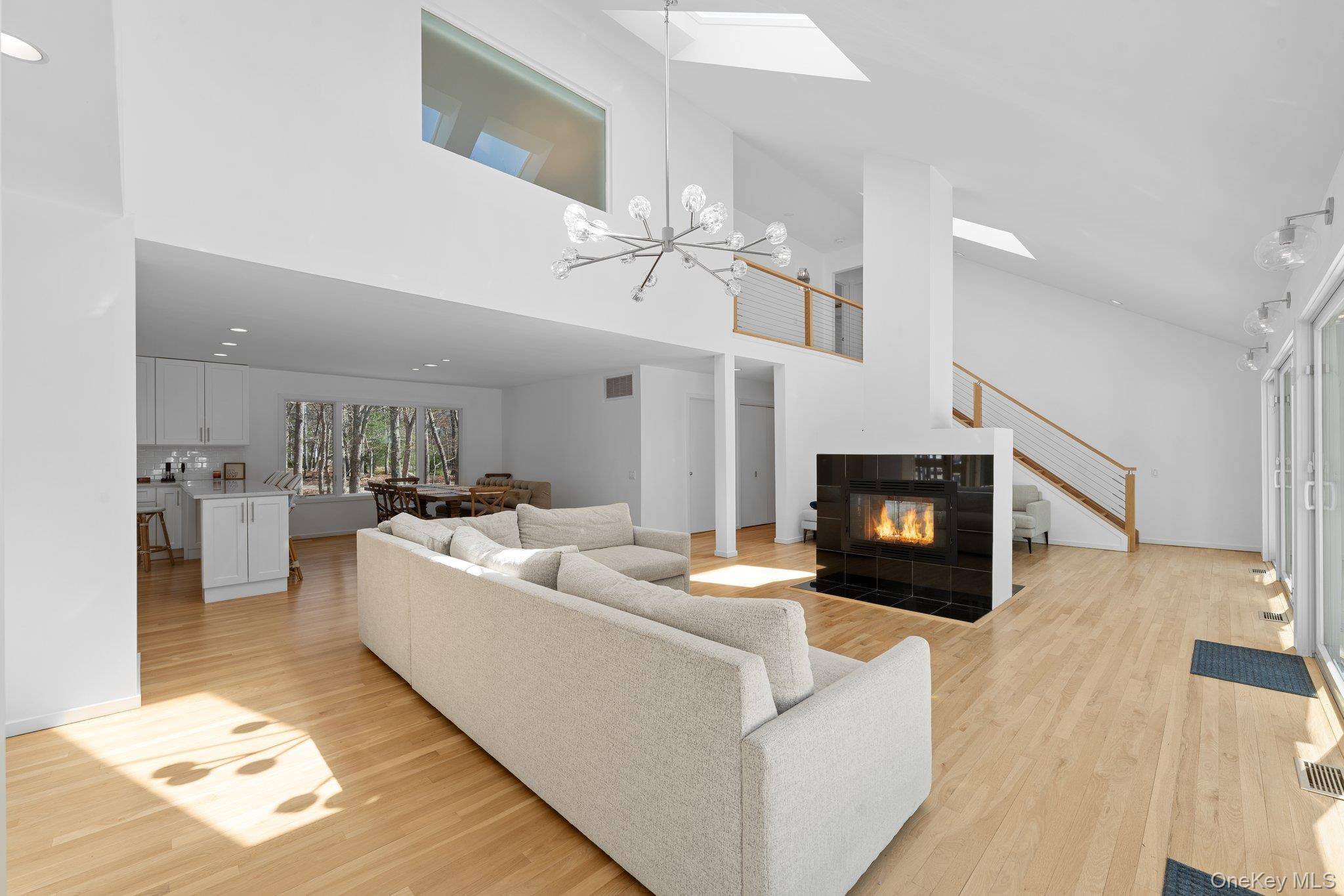 35 Ely Brook RD, East Hampton, NY 11937