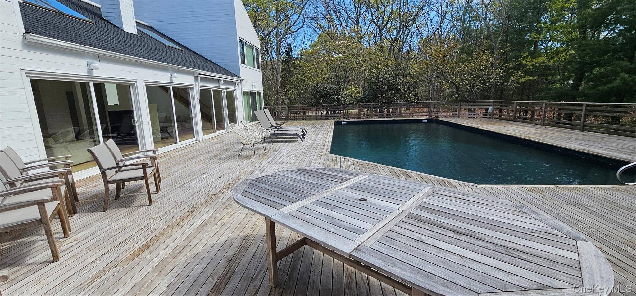 35 Ely Brook RD, East Hampton, NY 11937