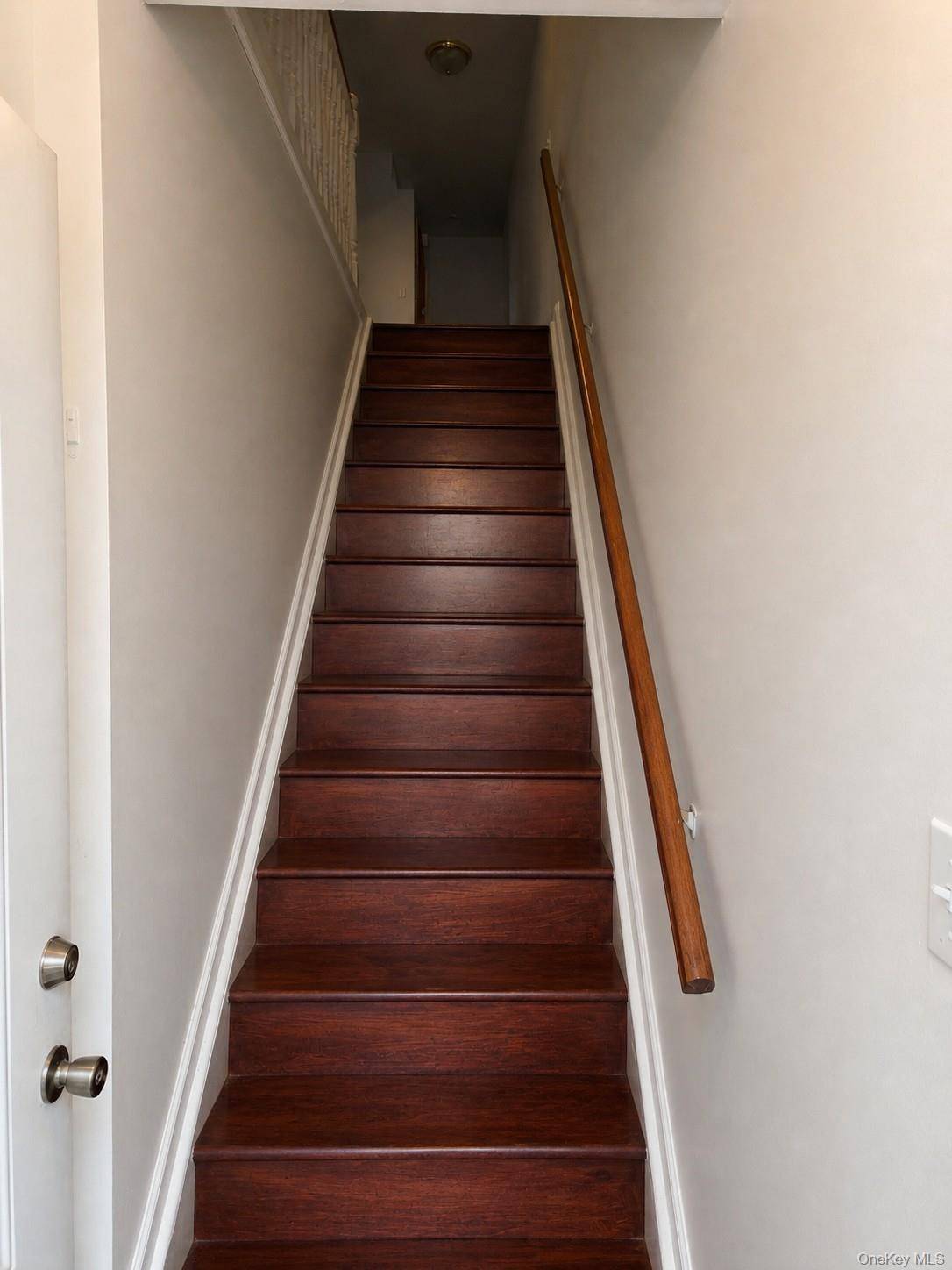 12823 Van Wyck EXPY, Jamaica, NY 11436