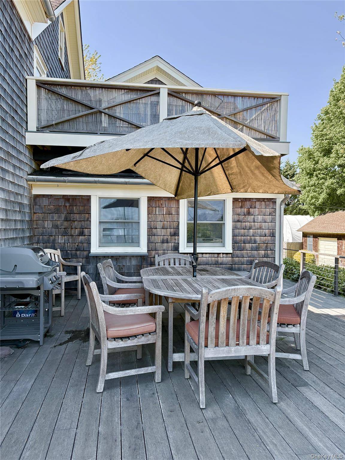 184 Twomey AVE, Calverton, NY 11933