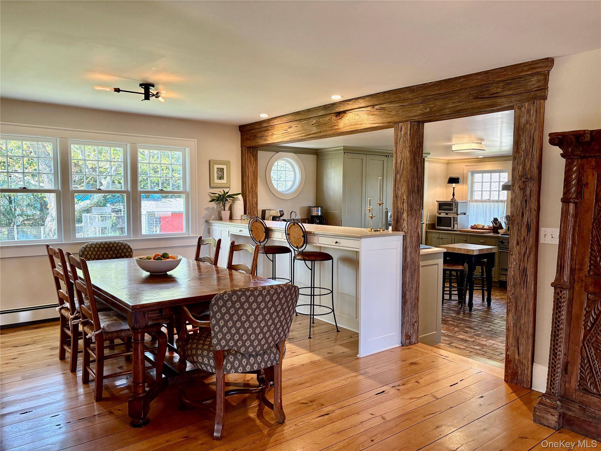 184 Twomey AVE, Calverton, NY 11933
