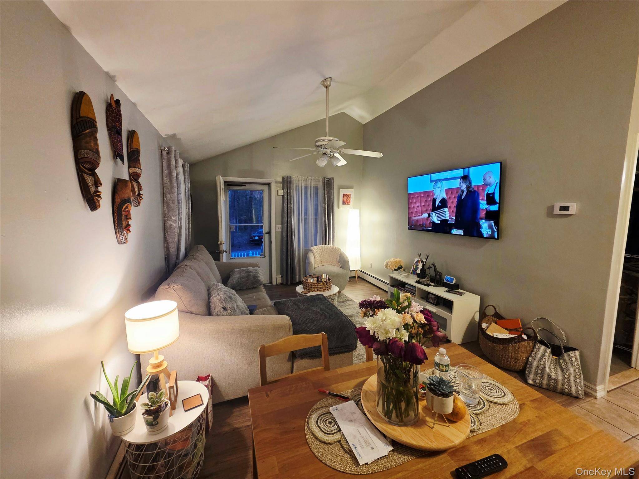 117 Maple AVE, Flanders, NY 11901