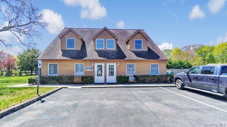472 Montauk HWY, East Quogue, NY 11942