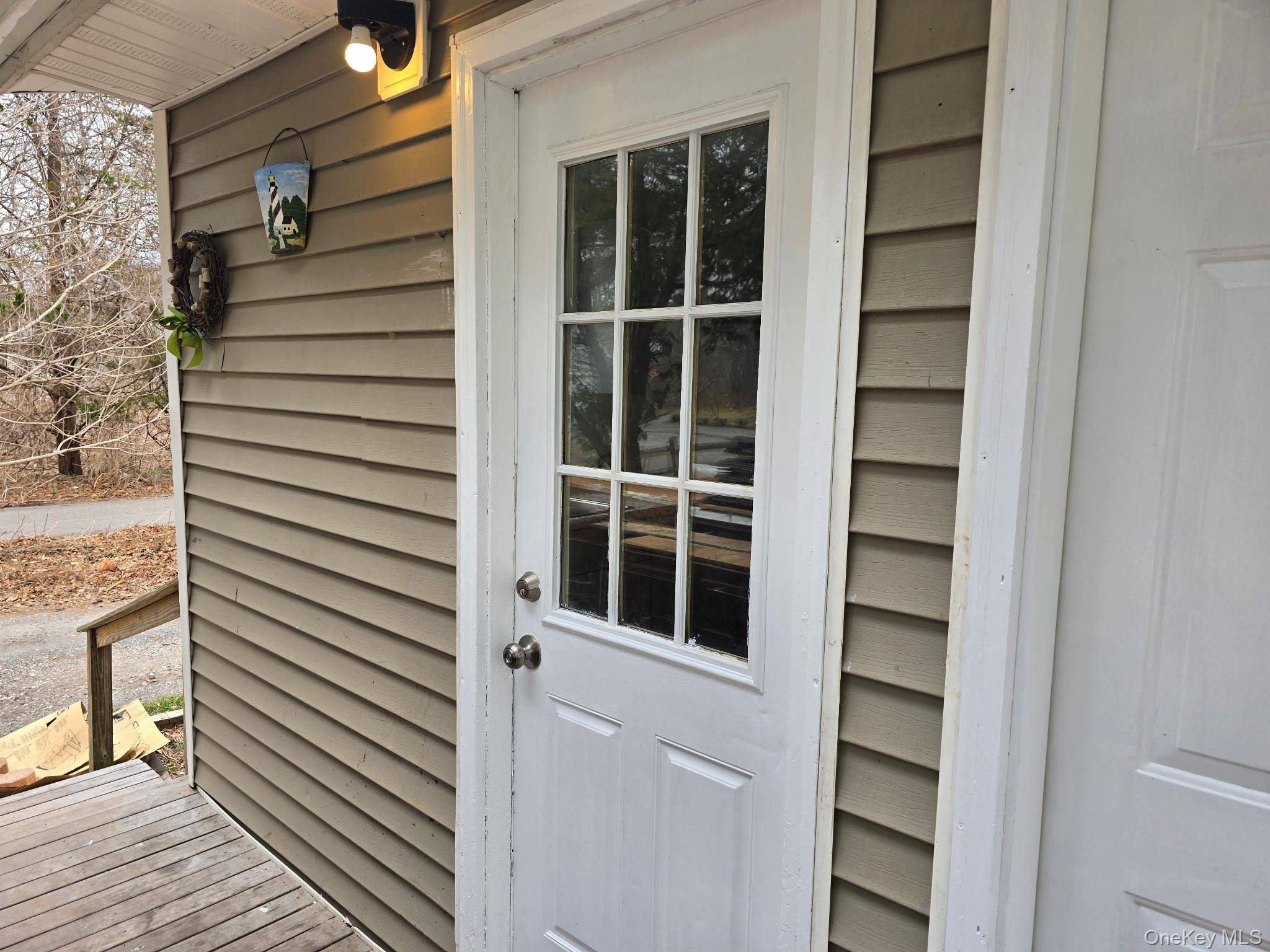 310A Frowein RD, Center Moriches, NY 11934