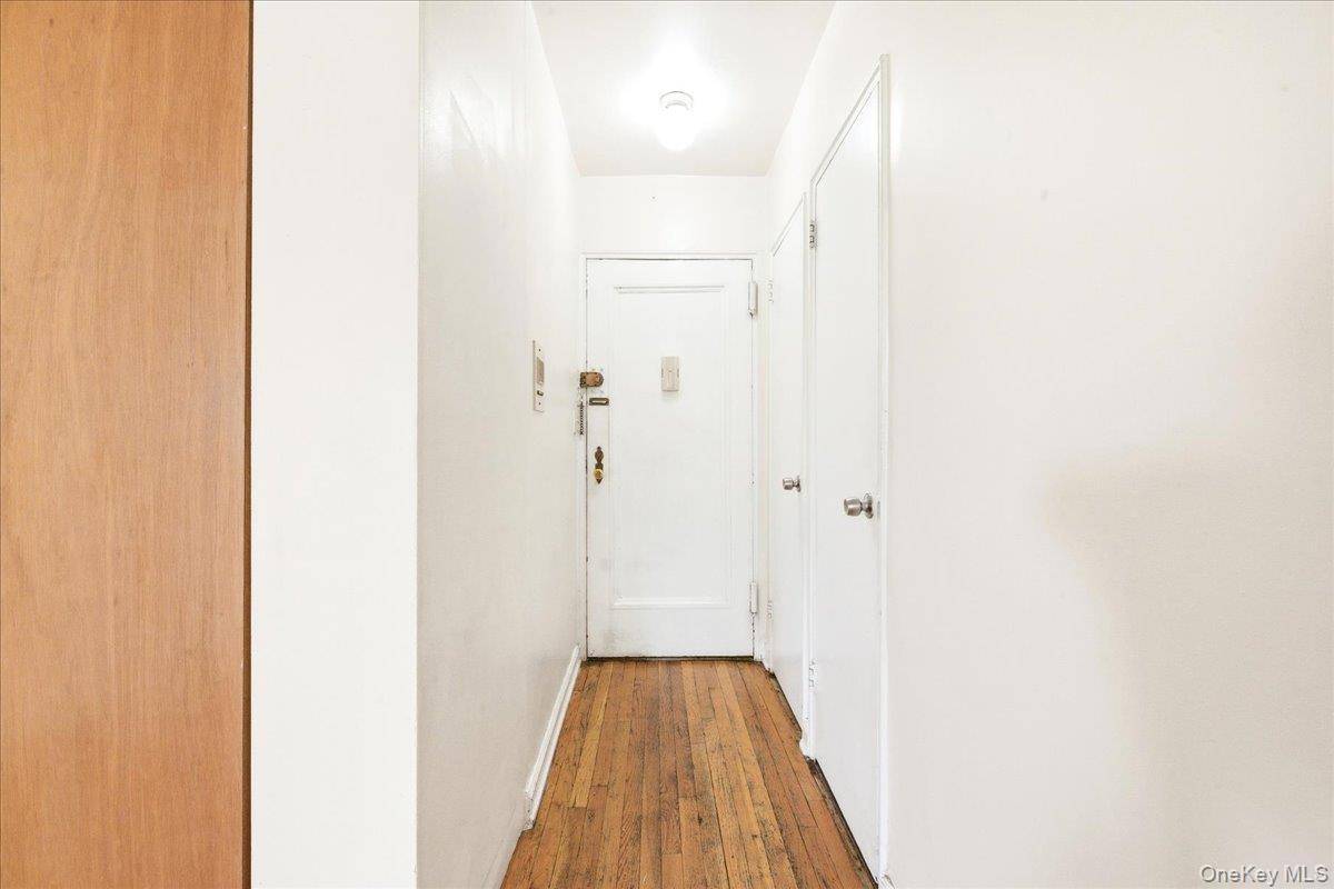 102-12 65th AVE #C35, Forest Hills, NY 11375