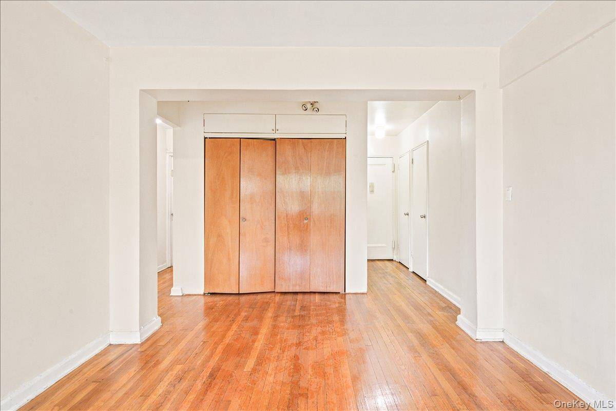 102-12 65th AVE #C35, Forest Hills, NY 11375