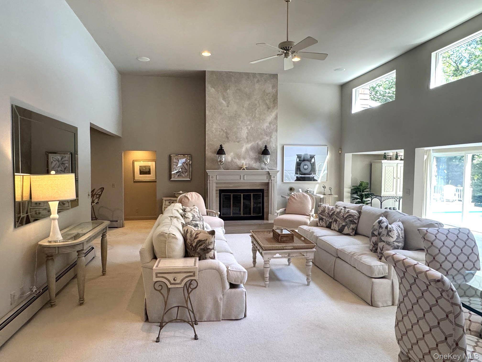 4 Lakewood LN, Quogue, NY 11959