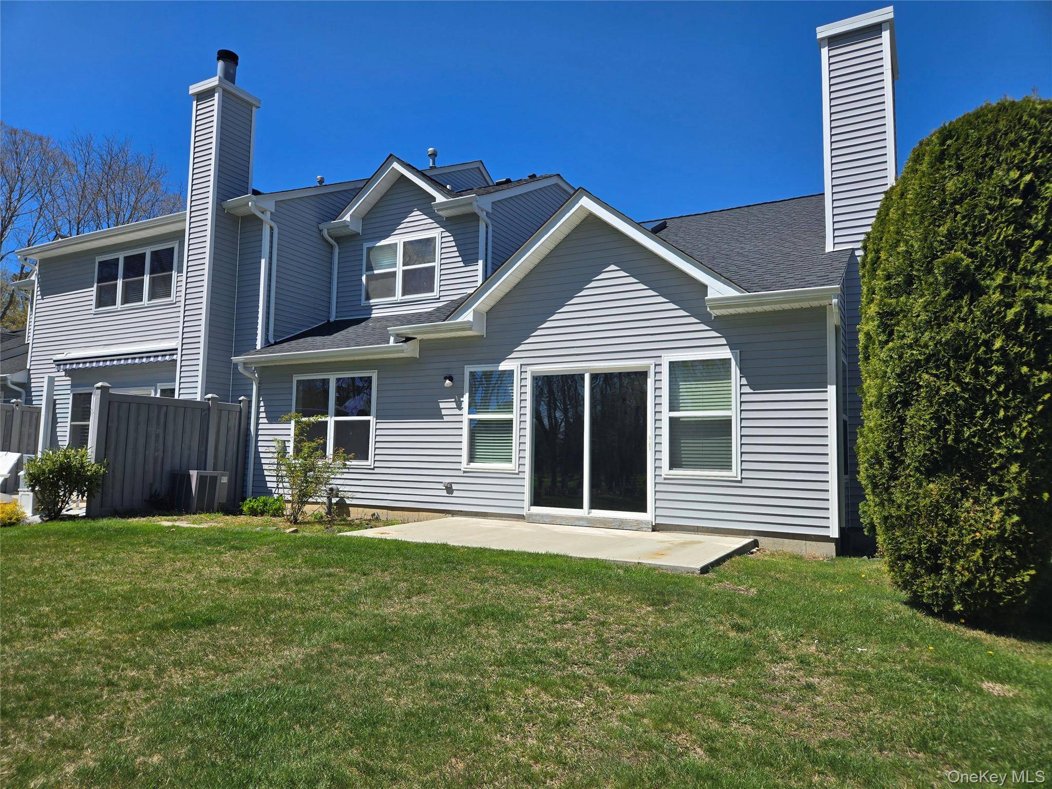 168 Hampton Vista DR, Manorville, NY 11949