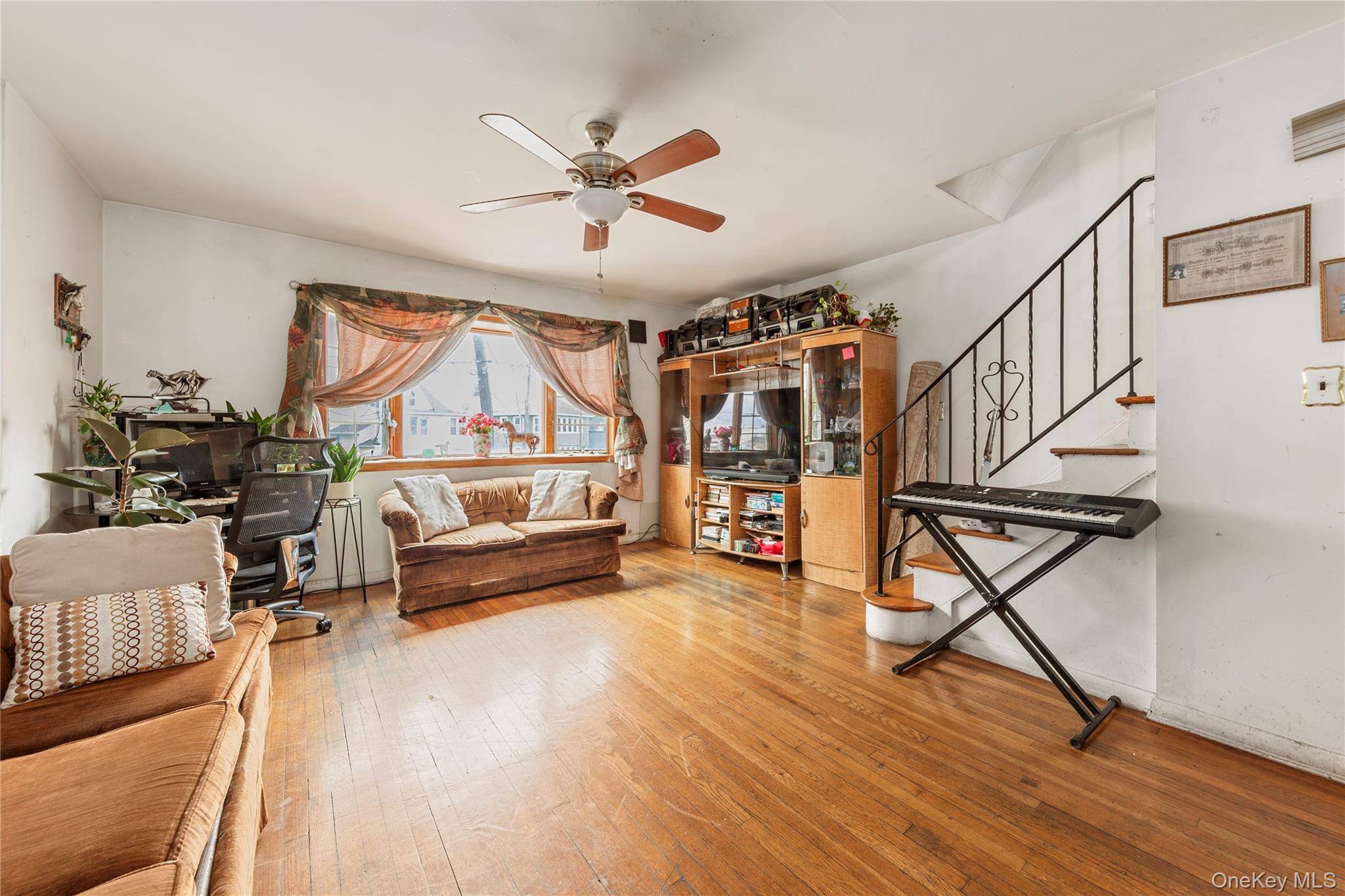217-35 Hempstead AVE, Queens Village, NY 11429