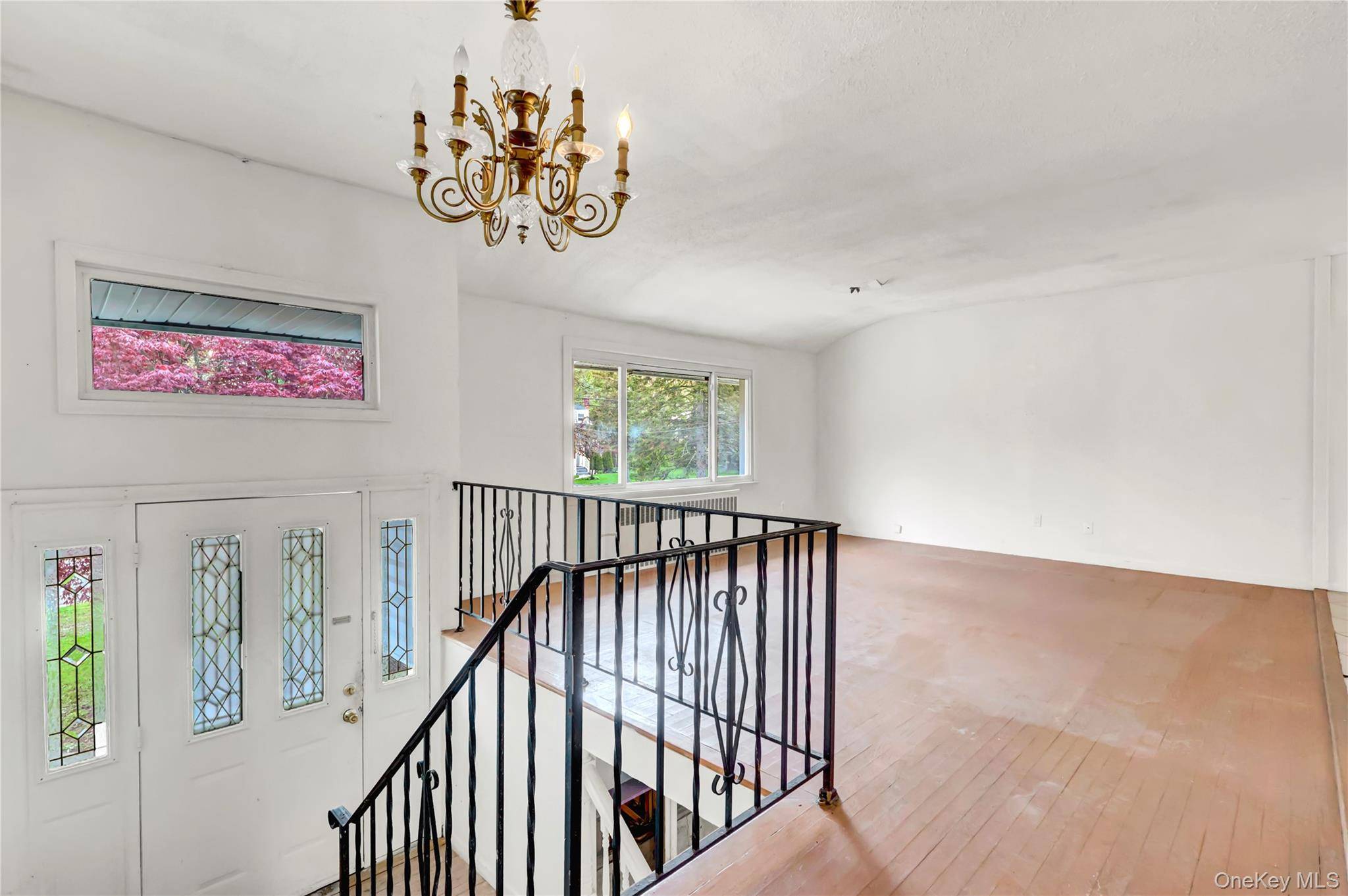 256 Vanderbilt AVE, Brentwood, NY 11717