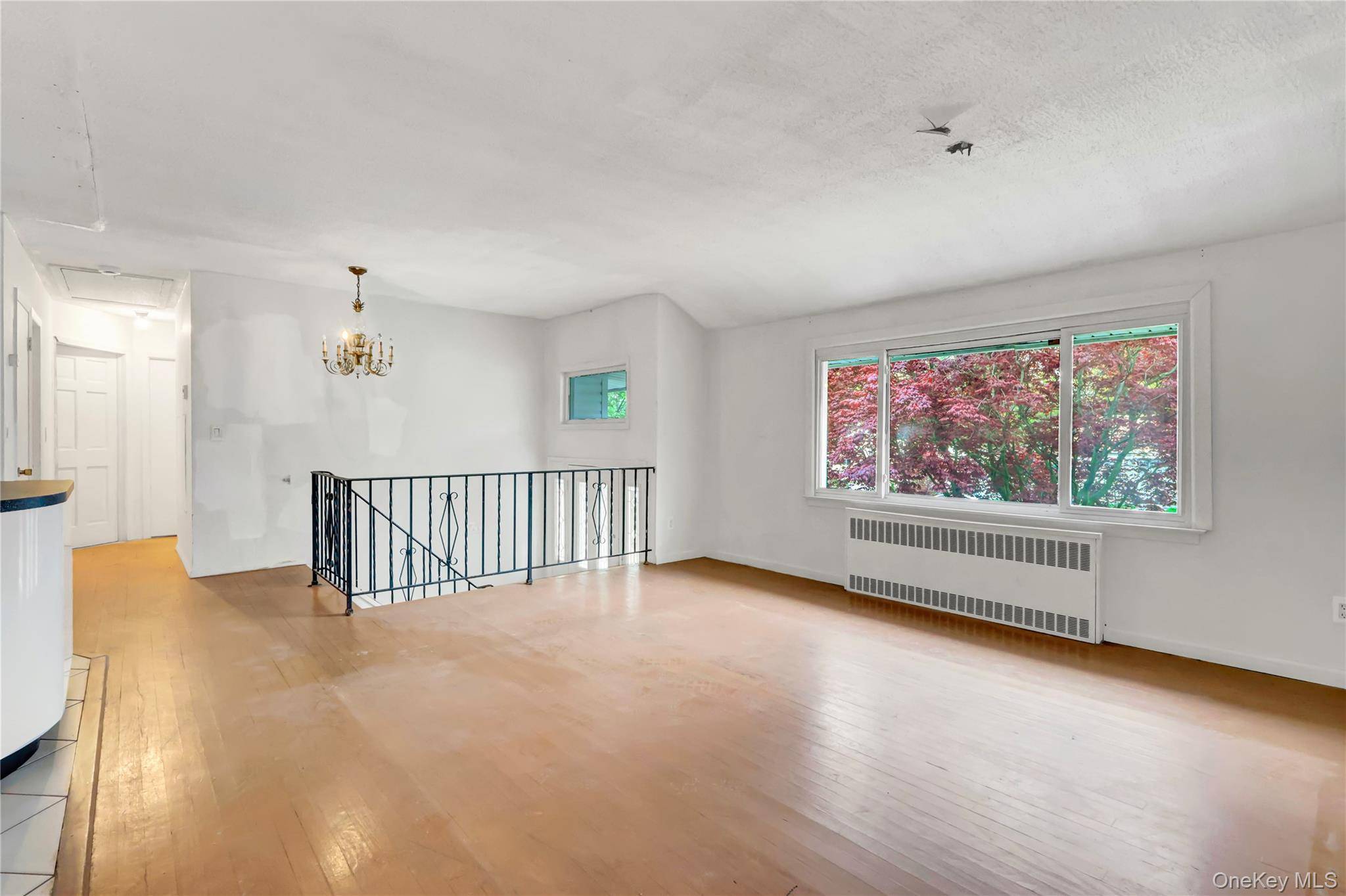 256 Vanderbilt AVE, Brentwood, NY 11717