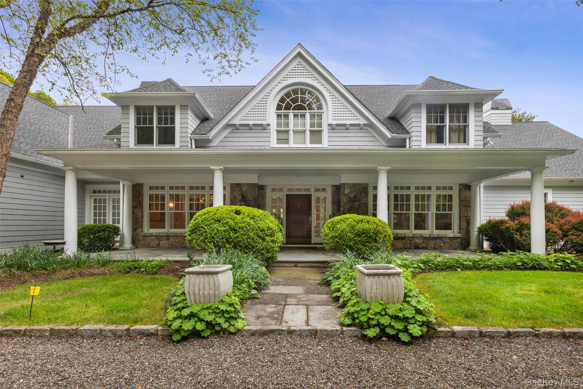 127 Boutonville RD, Pound Ridge, NY 10576