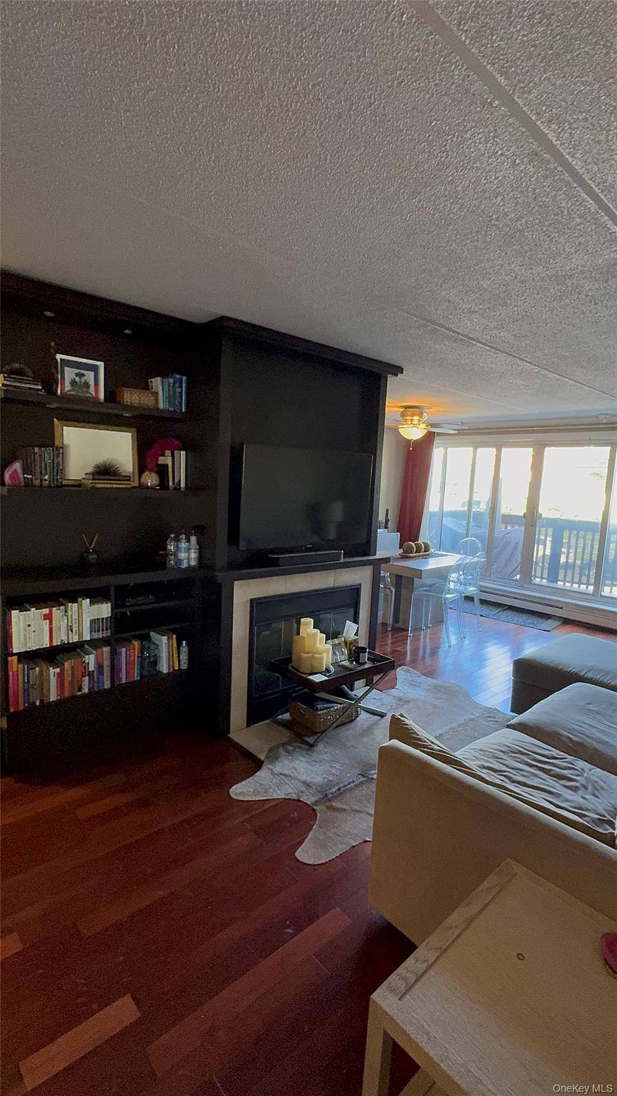 397 N Broadway #3A, Yonkers, NY 10701
