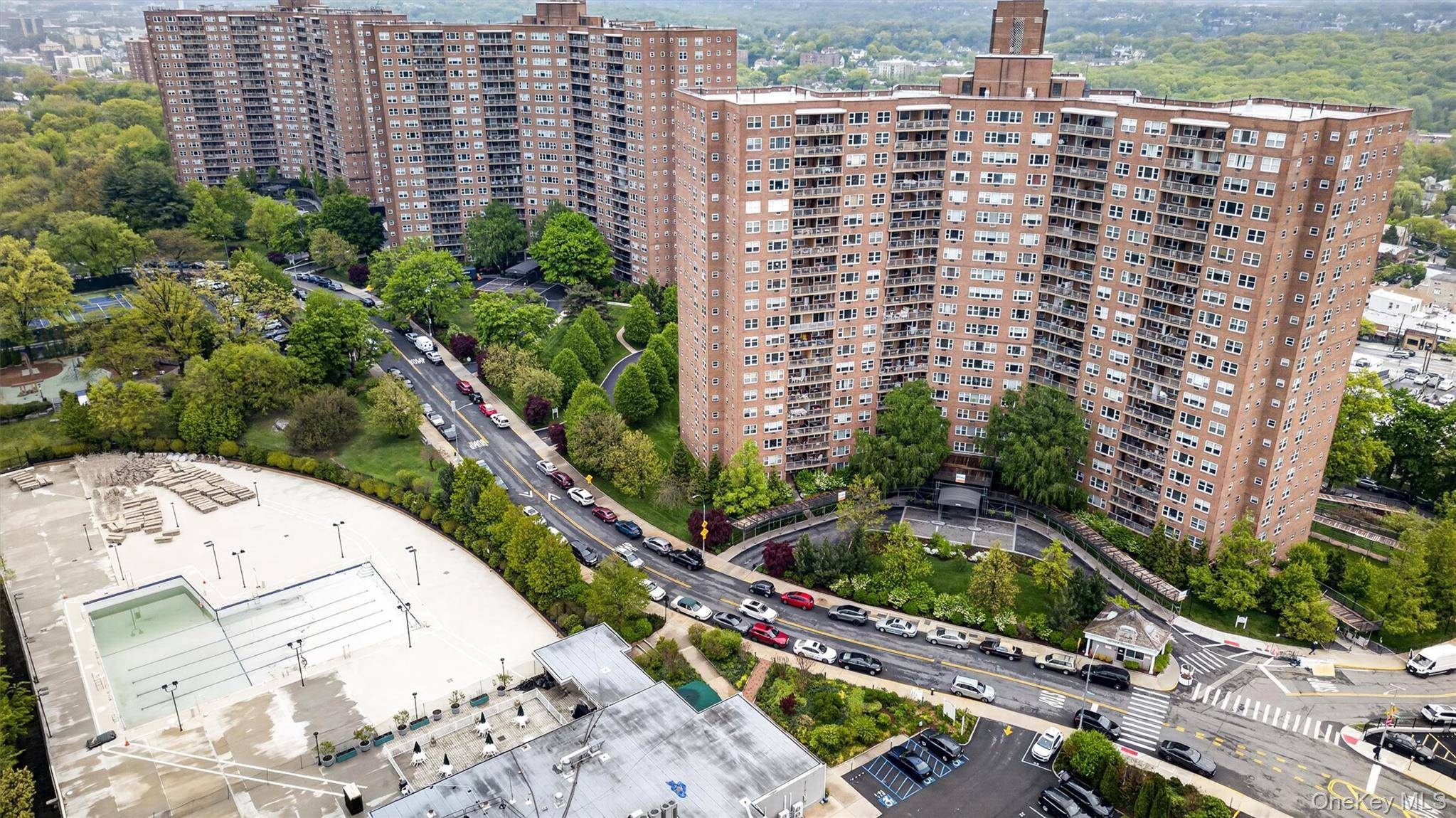 5700 Arlington AVE #22B, Bronx, NY 10471