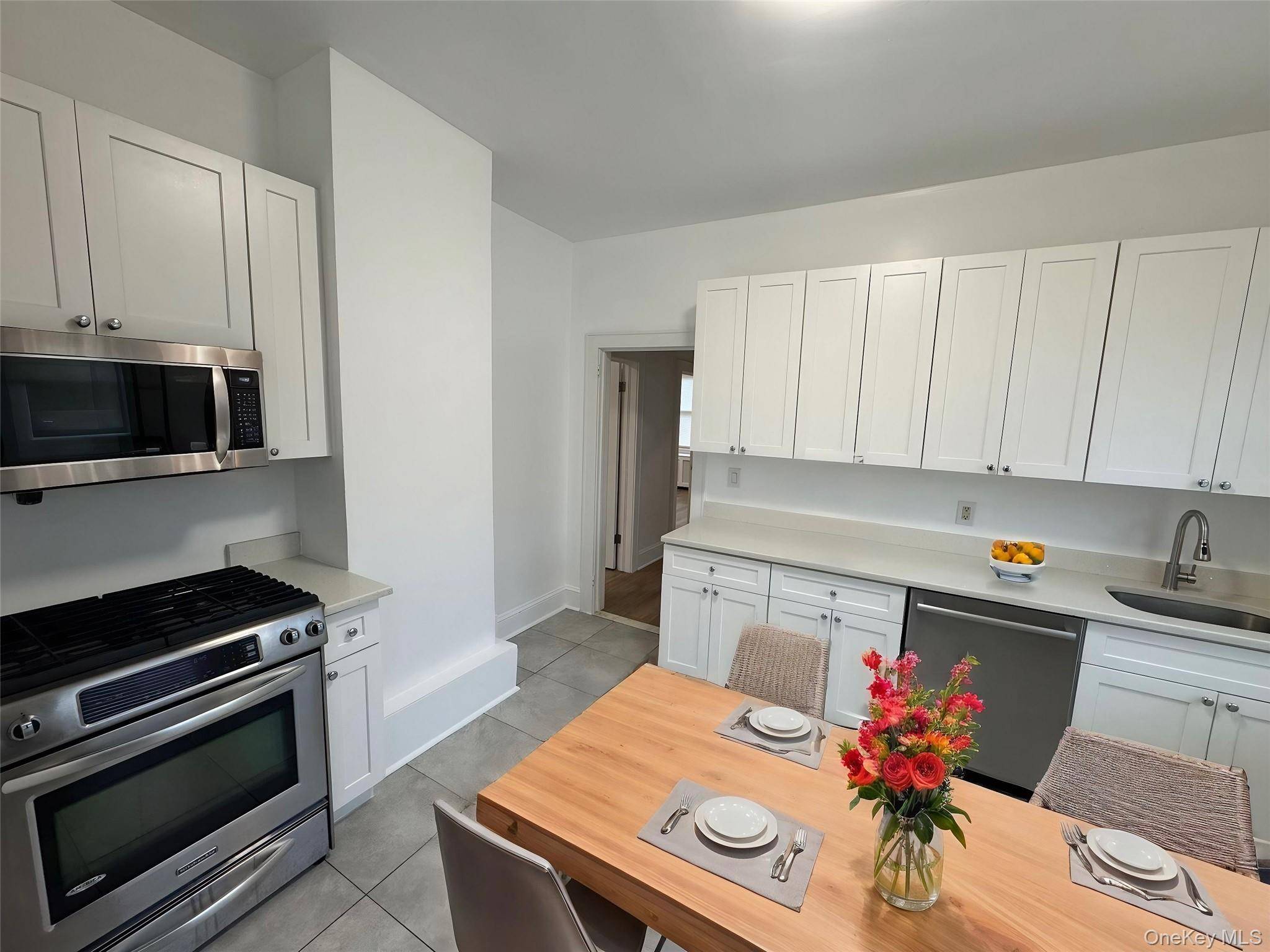 520 Fourth AVE #2, Pelham, NY 10803