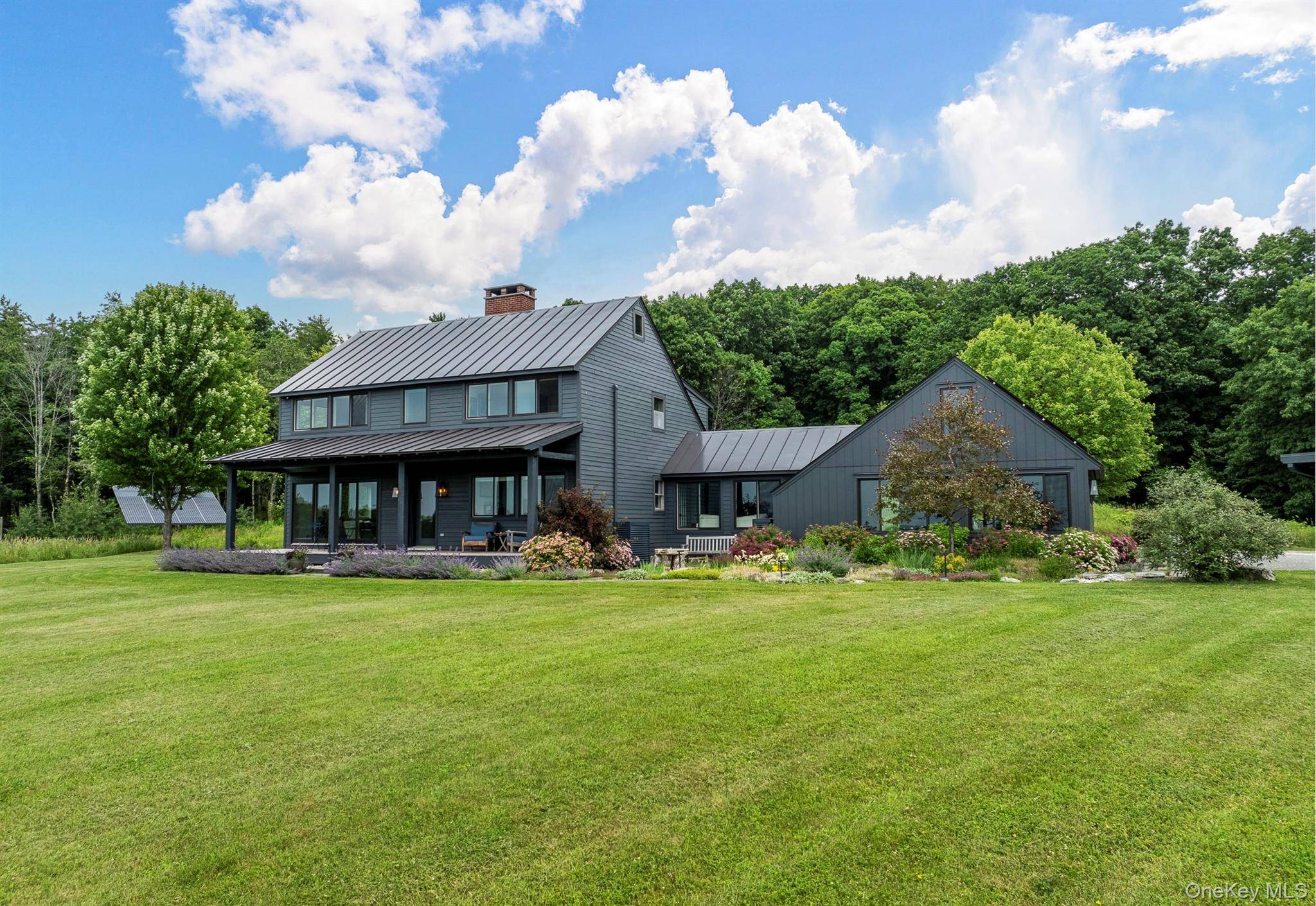 53 May LN, Chatham, NY 12165