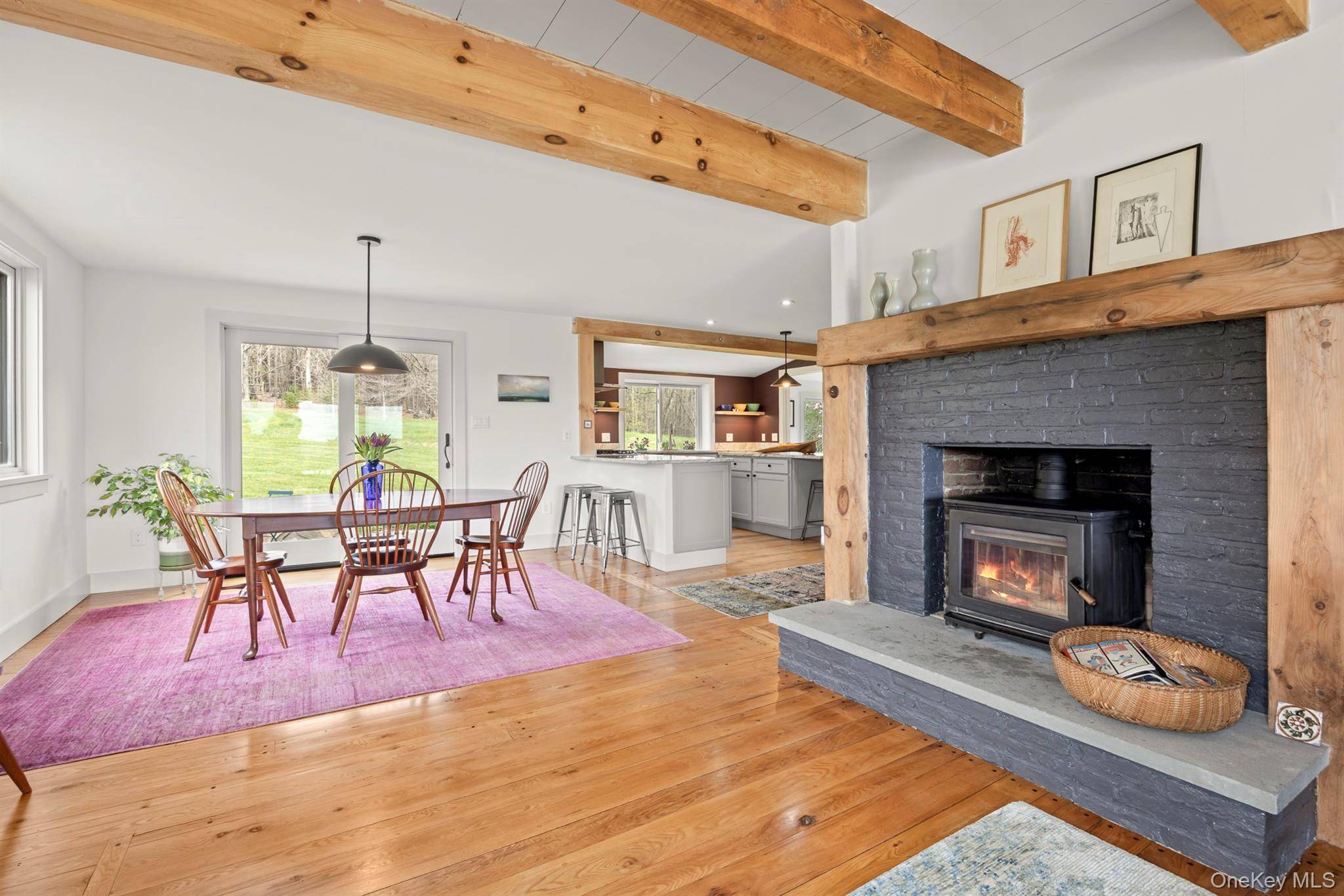 53 May LN, Chatham, NY 12165