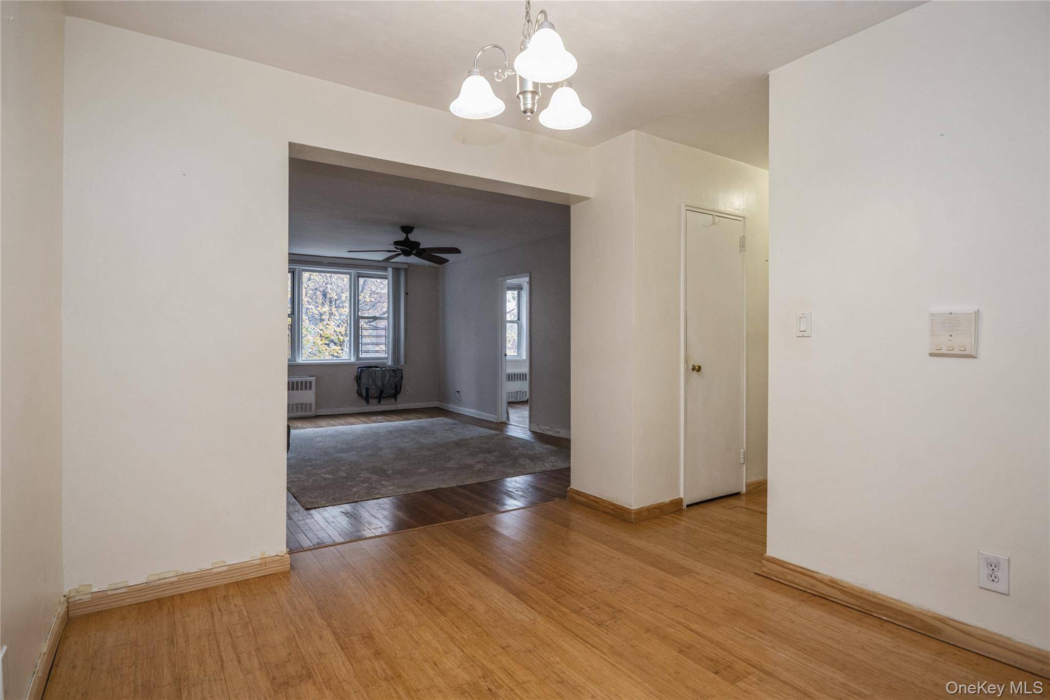 4 Sadore LN #3E, Yonkers, NY 10710