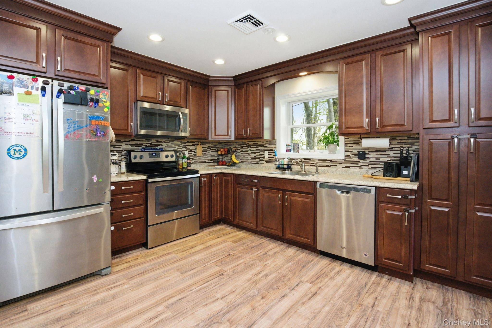 54-58 De Liso LN, Mahopac, NY 10541