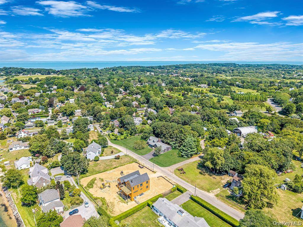 295 Willow Terrace LN, Orient, NY 11957
