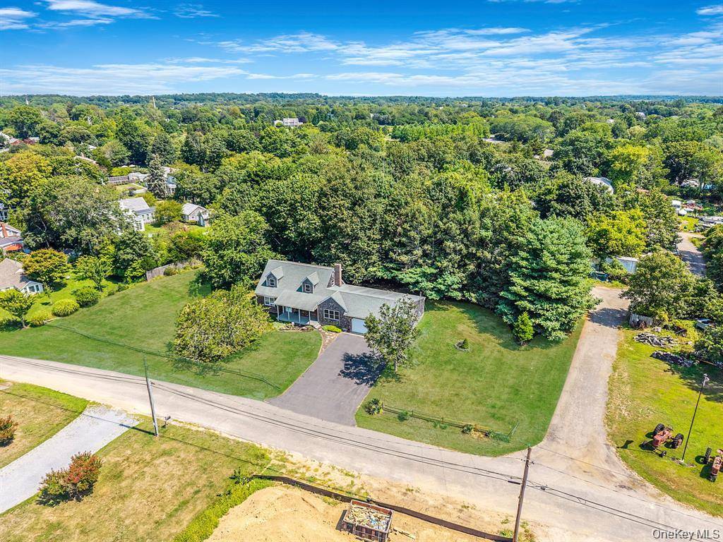 295 Willow Terrace LN, Orient, NY 11957