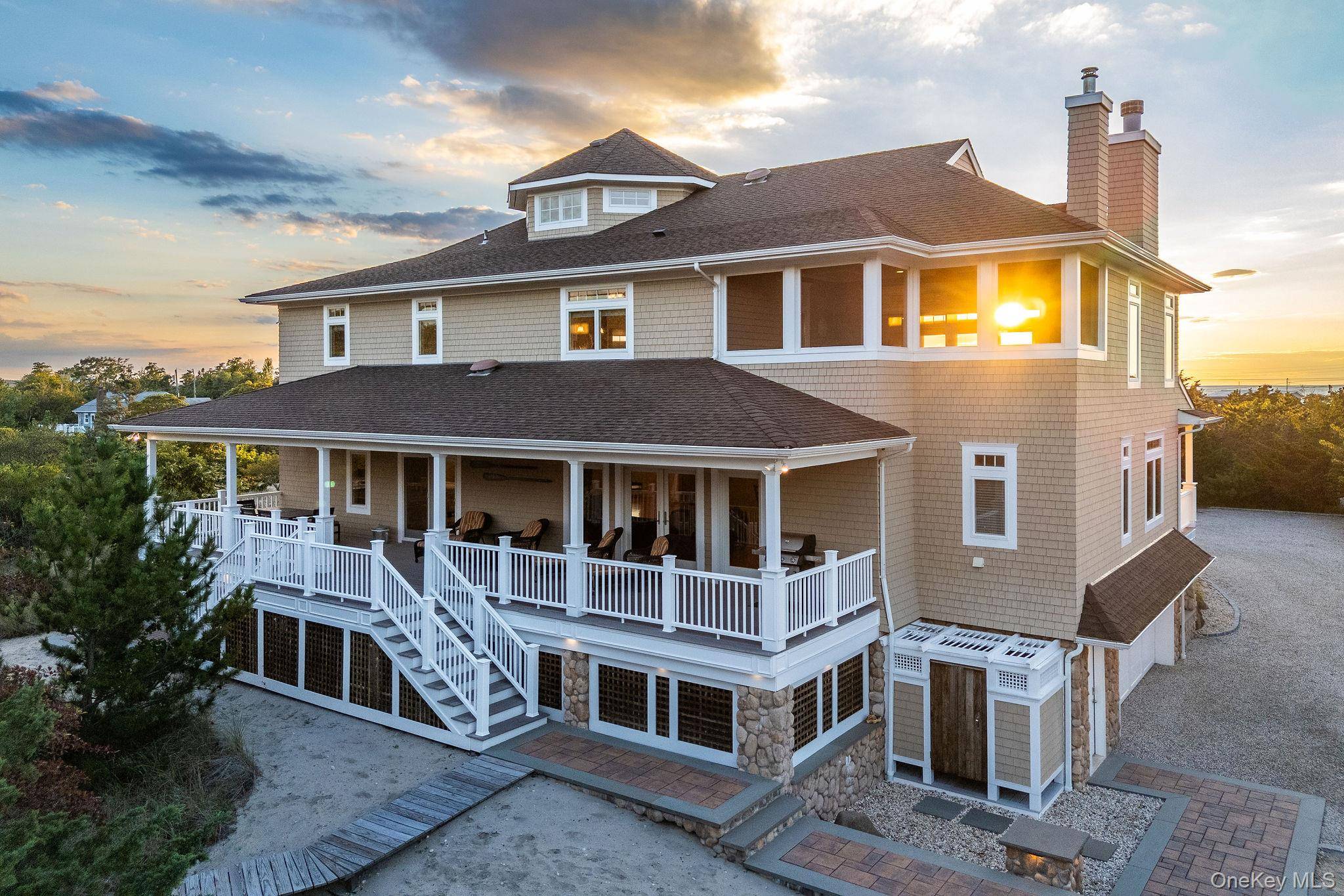 790 N Sea DR, Southold, NY 11971