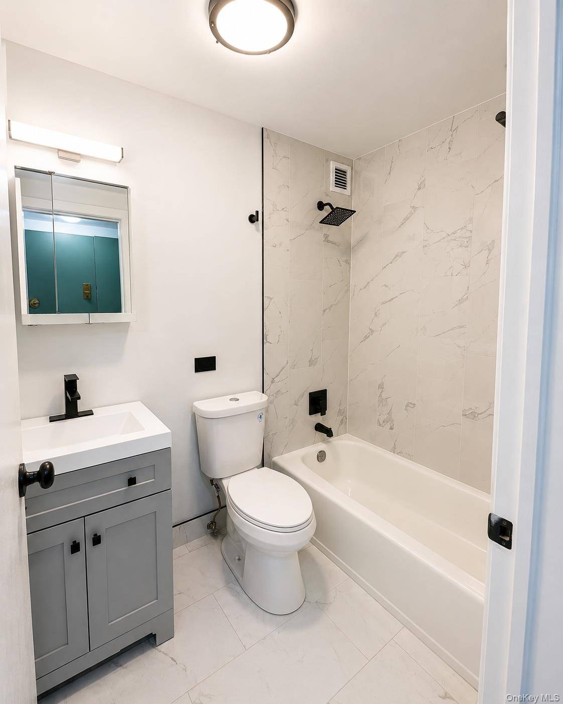 3240 Netherland AVE #1C, Bronx, NY 10463