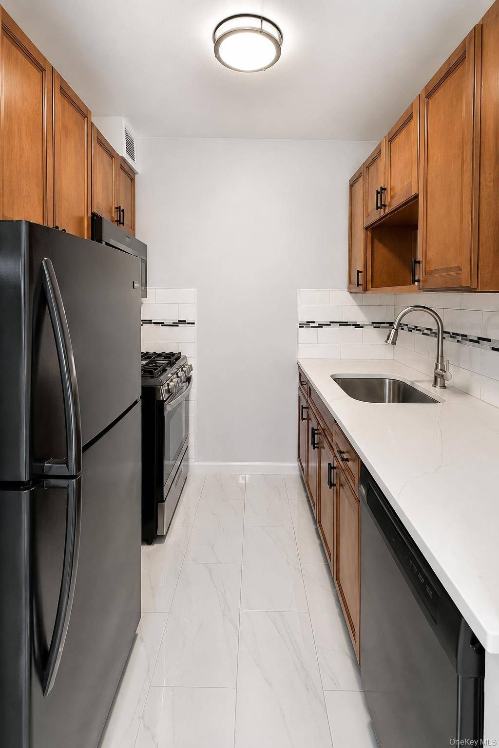 3240 Netherland AVE #1C, Bronx, NY 10463