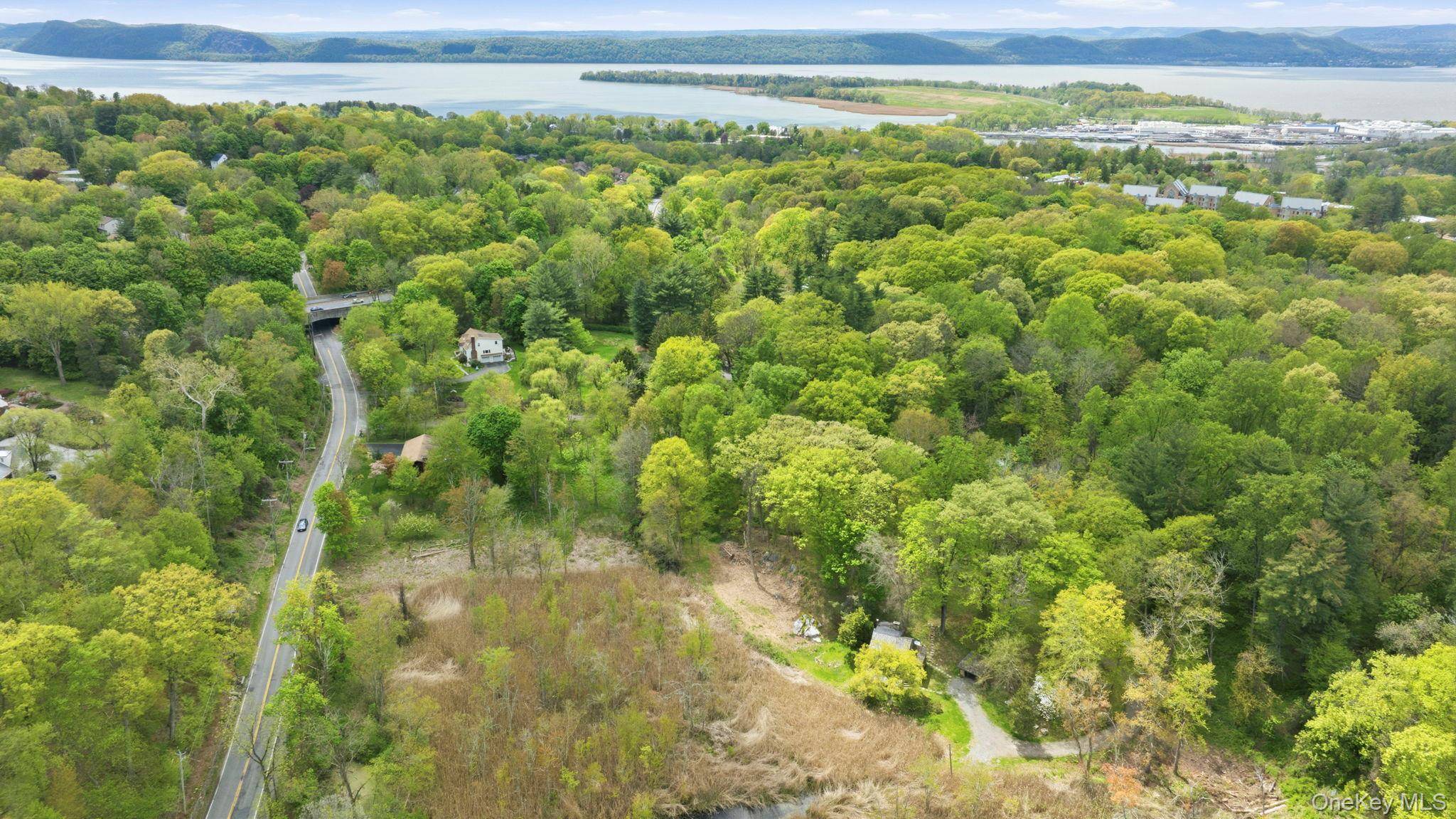 227 Cedar LN, Ossining, NY 10562