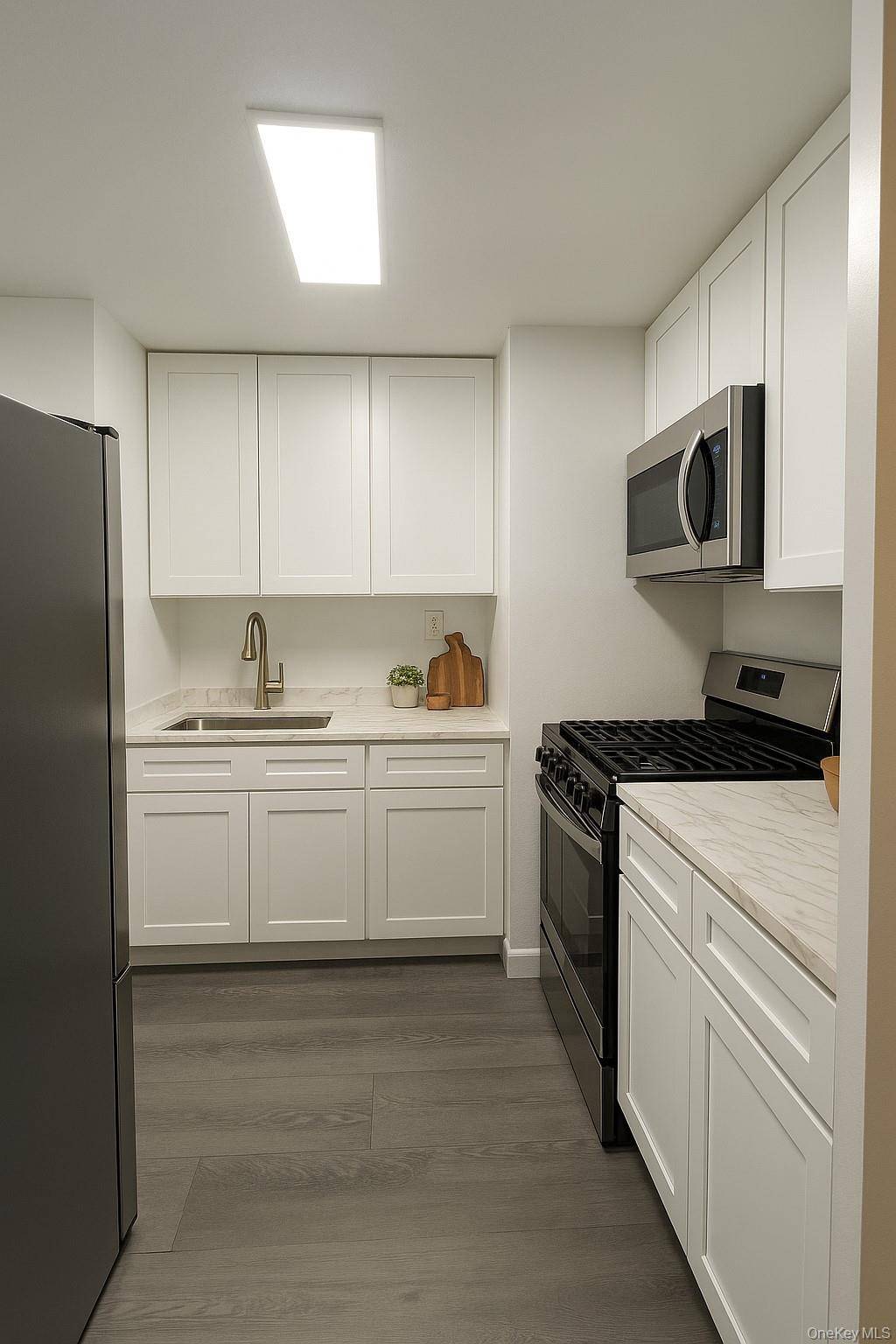 155 Ferris AVE #11B, White Plains, NY 10603
